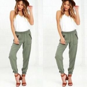 Women’s Size Large Juicy Couture Olive Green Pull On Jogger‎ Pants